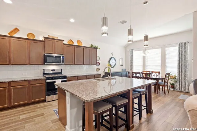 311 RHAPSODY RDG Spring Branch, TX 78070