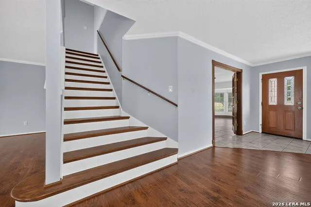 988 SUMMIT RD Lakehills, TX 78063