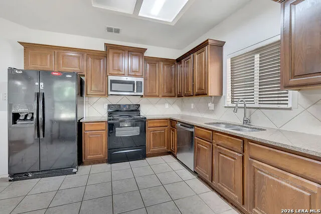 7163 Summer Way San Antonio, TX 78240