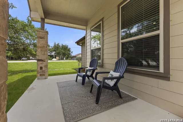 111 Swallow Ct Canyon Lake, TX 78133