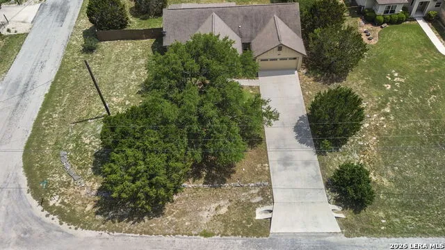 111 Swallow Ct Canyon Lake, TX 78133