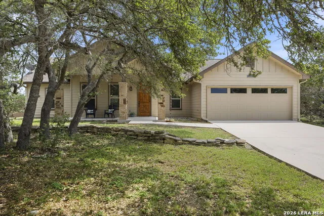 111 Swallow Ct Canyon Lake, TX 78133