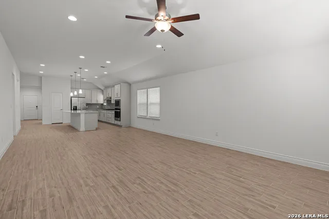 723 GRAND LEGACY New Braunfels, TX 78130