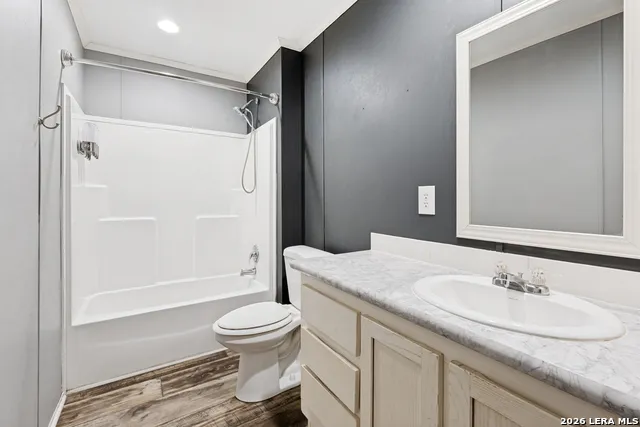 337 DEWEY LN Seguin, TX 78155
