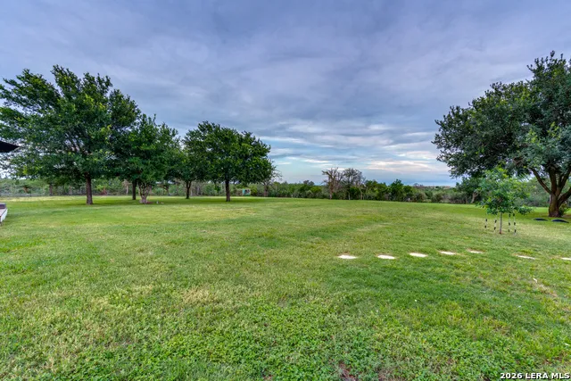 337 DEWEY LN Seguin, TX 78155