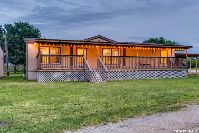 337 DEWEY LN Seguin, TX 78155