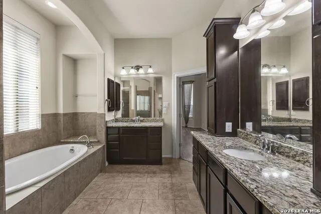 25610 Water St San Antonio, TX 78255