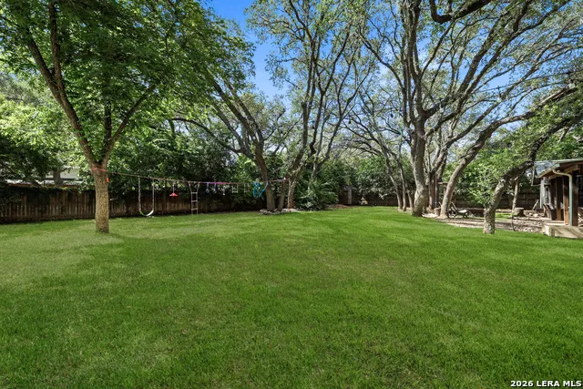 146 CANYON CREEK DR Hollywood Park, TX 78232