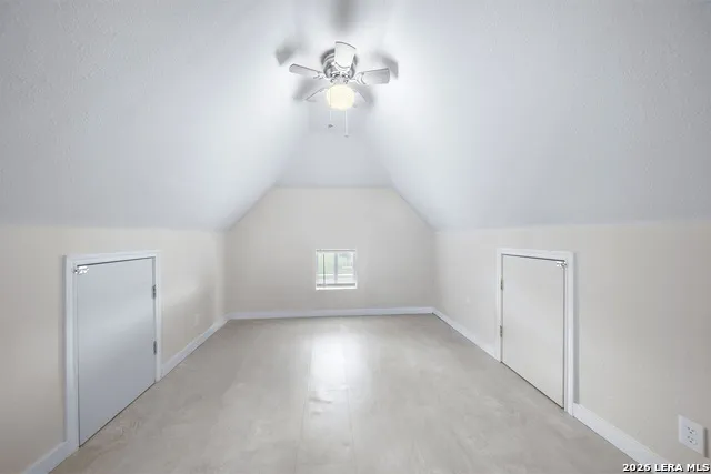 309 Valiant Valley Cibolo, TX 78108