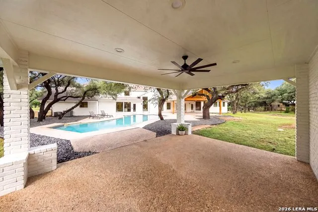412 Cliffside Dr Shavano Park, TX 78231