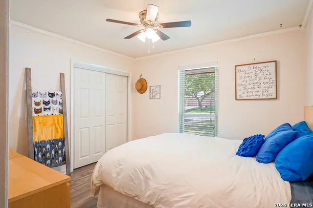 622 Sunhaven Dr Windcrest, TX 78239