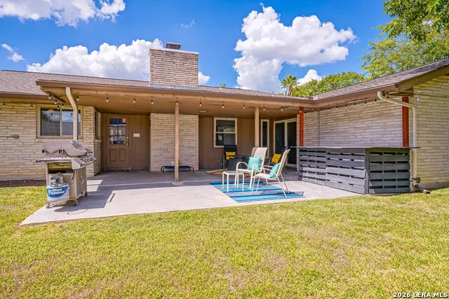 622 Sunhaven Dr Windcrest, TX 78239