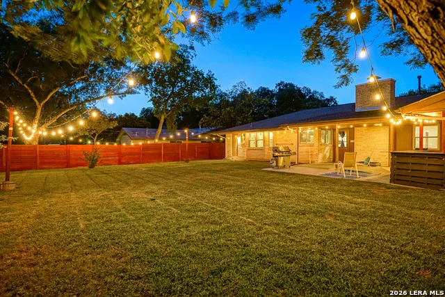 622 Sunhaven Dr Windcrest, TX 78239