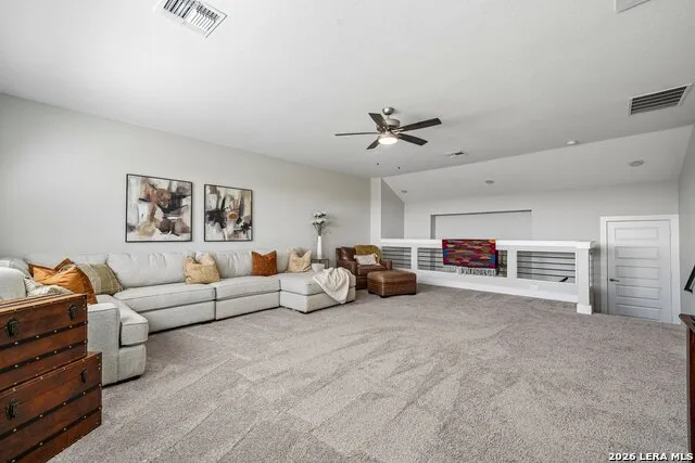 209 ENGLEWOOD LN Castroville, TX 78009