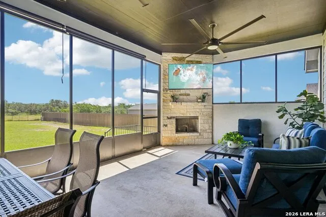 209 ENGLEWOOD LN Castroville, TX 78009