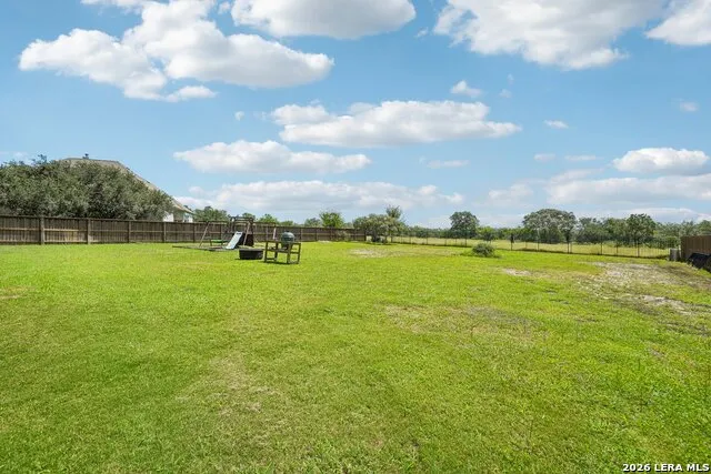 209 ENGLEWOOD LN Castroville, TX 78009