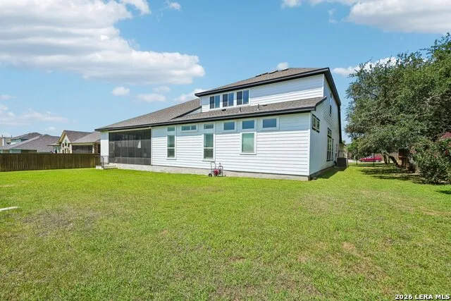 209 ENGLEWOOD LN Castroville, TX 78009