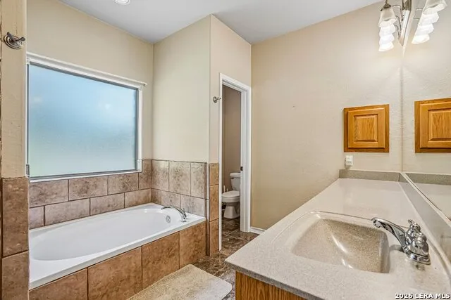 108 Medora Branch Floresville, TX 78114