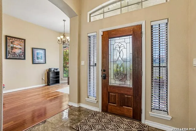 108 Medora Branch Floresville, TX 78114