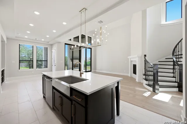 141 BIGTOOTH MAPLE LN San Marcos, TX 78666