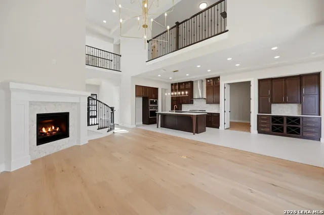 141 BIGTOOTH MAPLE LN San Marcos, TX 78666