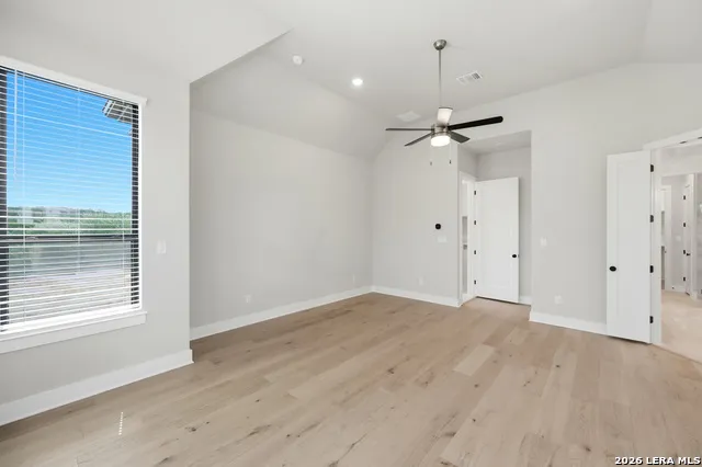 141 BIGTOOTH MAPLE LN San Marcos, TX 78666