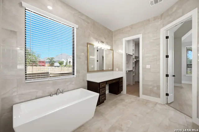 141 BIGTOOTH MAPLE LN San Marcos, TX 78666