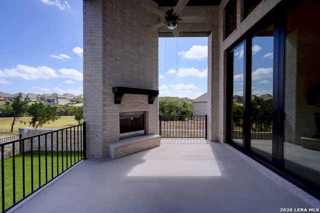 141 BIGTOOTH MAPLE LN San Marcos, TX 78666