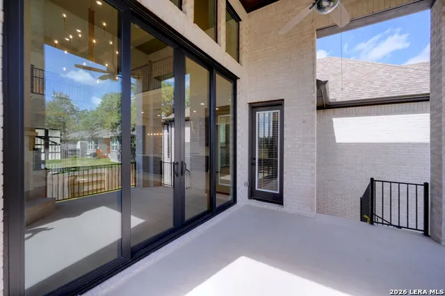 141 BIGTOOTH MAPLE LN San Marcos, TX 78666