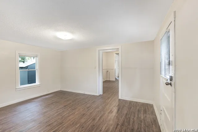 114 SHORT ST Boerne, TX 78006