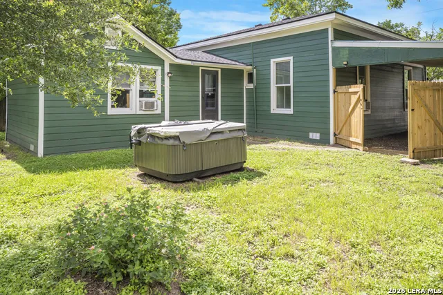 114 SHORT ST Boerne, TX 78006