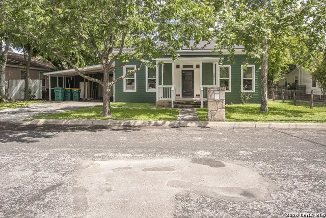 114 SHORT ST Boerne, TX 78006