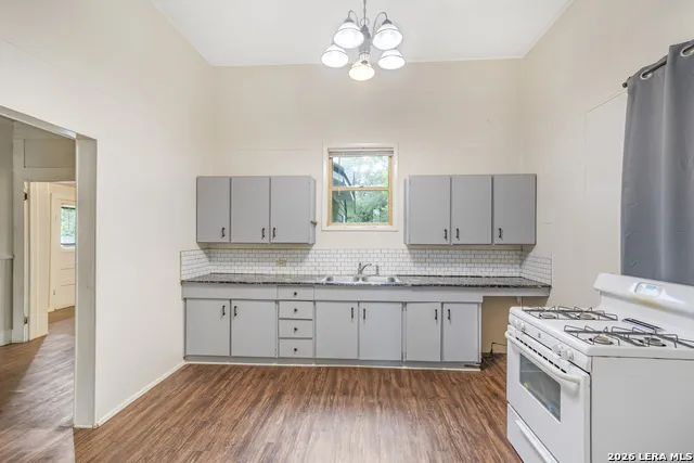 114 SHORT ST Boerne, TX 78006
