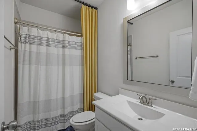 7914 Roanoke #UNIT 26 San Antonio, TX 78240