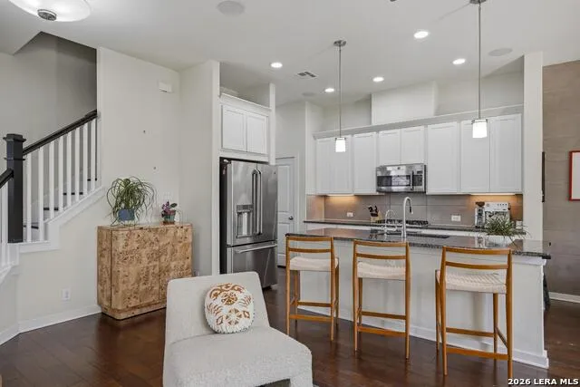 7914 Roanoke #UNIT 26 San Antonio, TX 78240