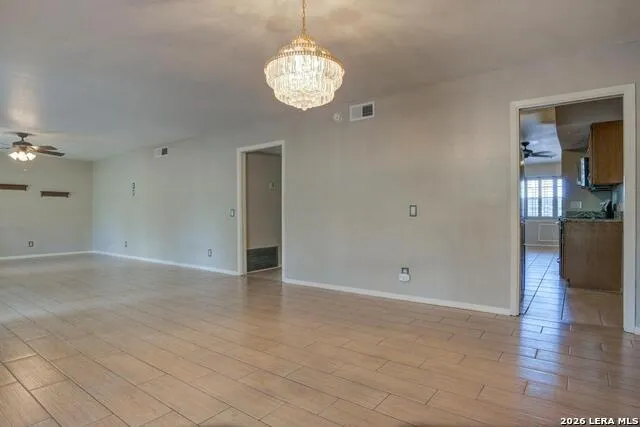 7500 CALLAGHAN RD #APT 263 San Antonio, TX 78229
