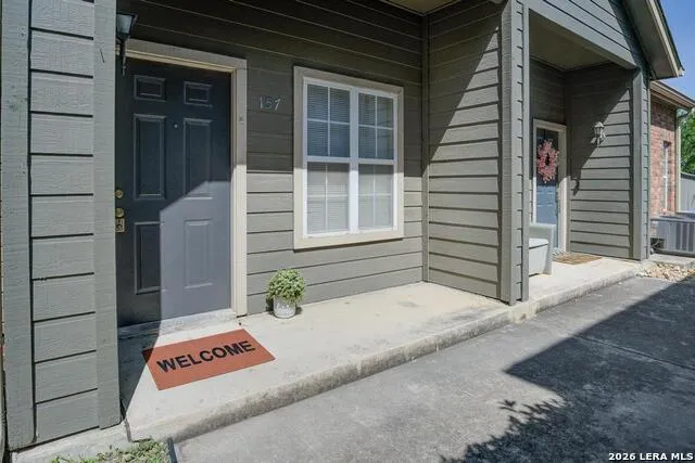 157 CHAPEL HILL CIR #157 San Antonio, TX 78240