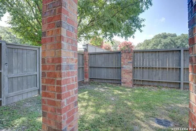 157 CHAPEL HILL CIR #157 San Antonio, TX 78240