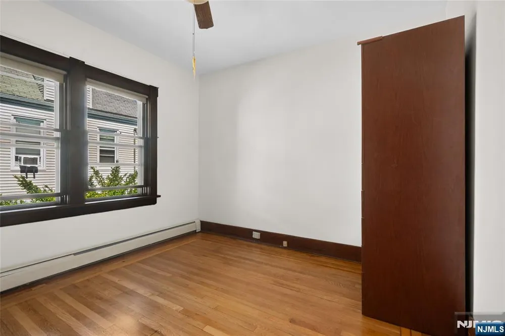 290 Lafayette Avenue 2 Cliffside Park, NJ 07010