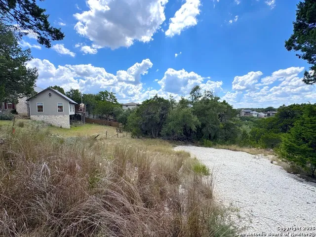 861, 881 Riviera Canyon Lake, TX 78133