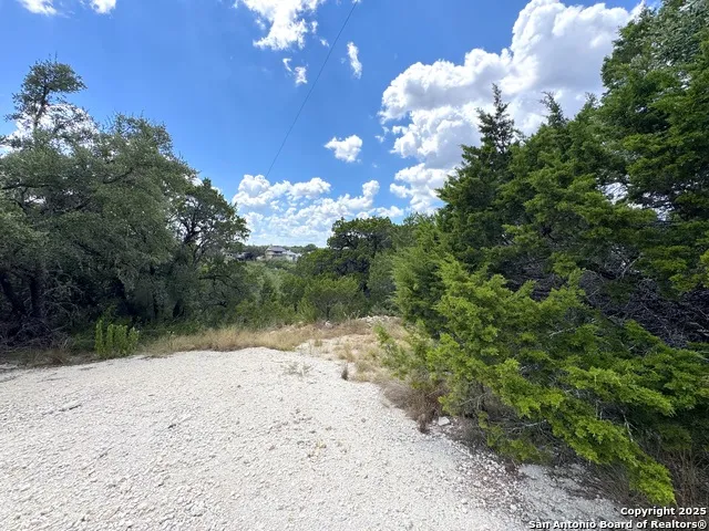 861, 881 Riviera Canyon Lake, TX 78133