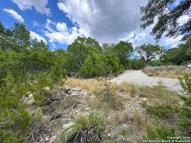 861, 881 Riviera Canyon Lake, TX 78133
