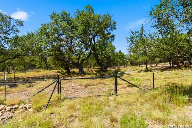 32870 STAHL LN Bulverde, TX 78163