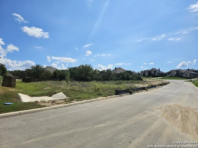 846 Sweet Rose Castroville, TX 78009