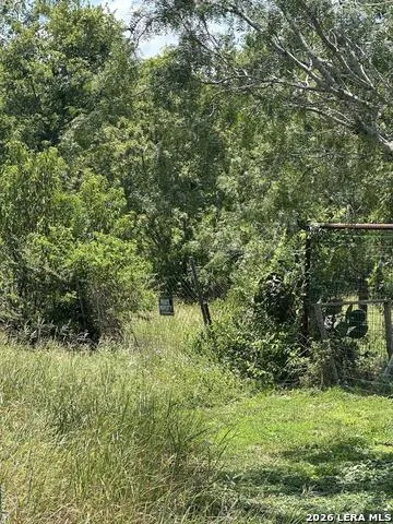 3740 DIVERSEY DR Converse, TX 78109