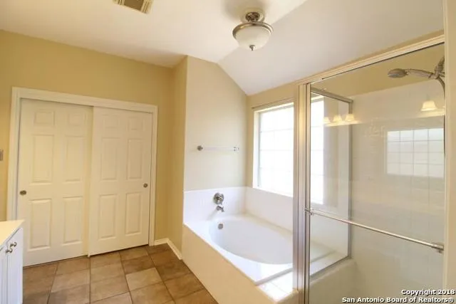 3326 MINERAL CRK San Antonio, TX 78259