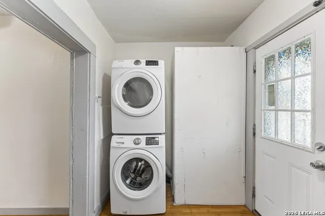 1025 W CRAIG PL Unit 1 San Antonio, TX 78201