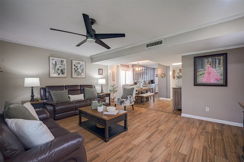 2916 Lockwood Drive Carrollton, TX 75007