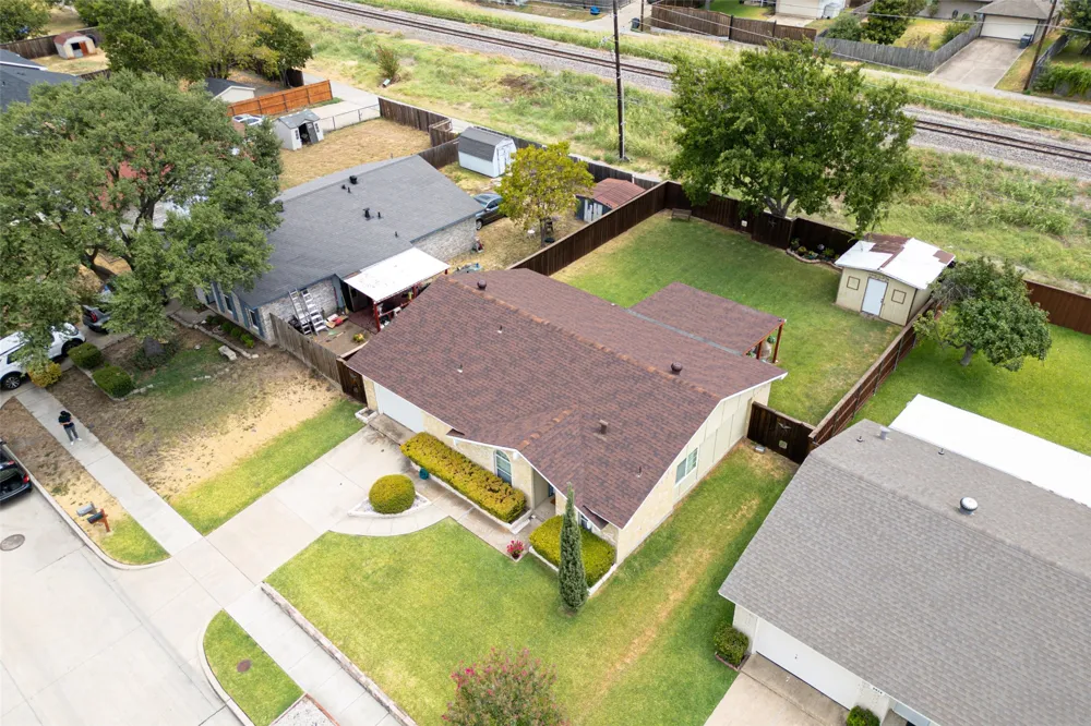 2916 Lockwood Drive Carrollton, TX 75007