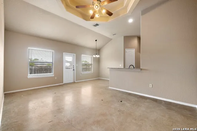 216 STONE GATE DR New Braunfels, TX 78130